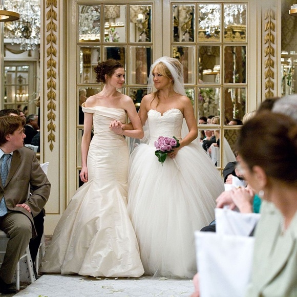 Vera Wang Wedding Gown from Bride Wars - Picture 4 of 10